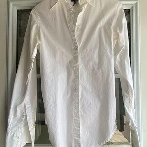 Classic GAP White Women’s Shirt
